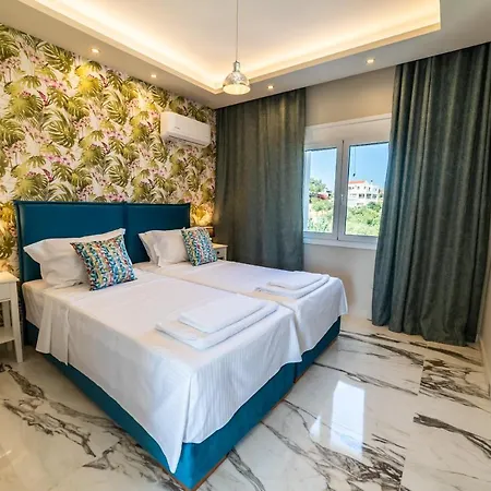 Thomas - Private Pool - Sleeps 7 Βίλα *