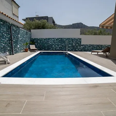 Villa Thomas - Private Pool - Sleeps 7 Hersonissos (Crete)