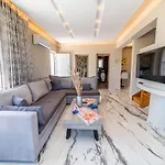 Thomas - Private Pool - Sleeps 7 Βίλα
