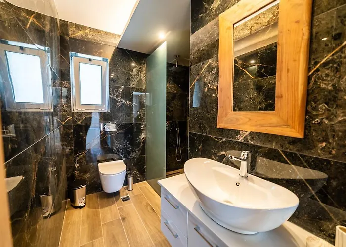 Vilă Thomas - Private Pool - Sleeps 7