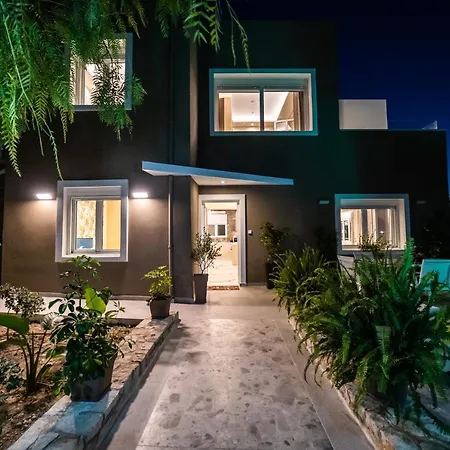 Thomas - Private Pool - Sleeps 7 别墅