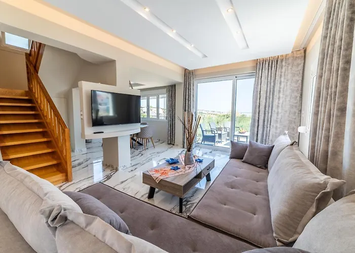 Thomas - Private Pool - Sleeps 7 Вілла Херсонісос